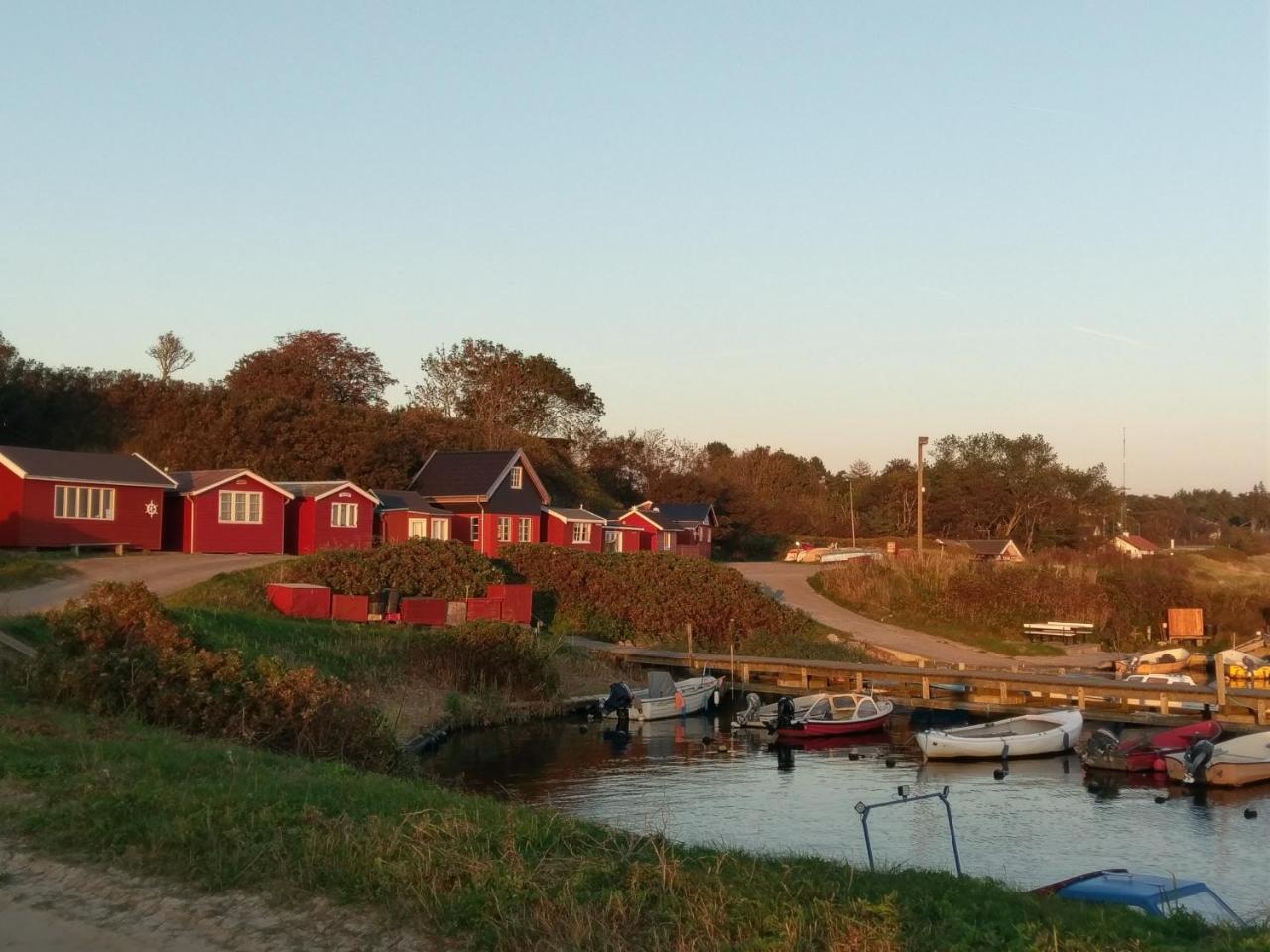 Kanns Hotel Åkirkeby Exteriör bild