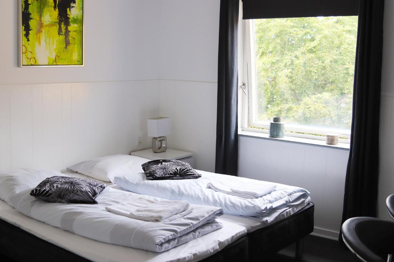 Kanns Hotel Åkirkeby Exteriör bild
